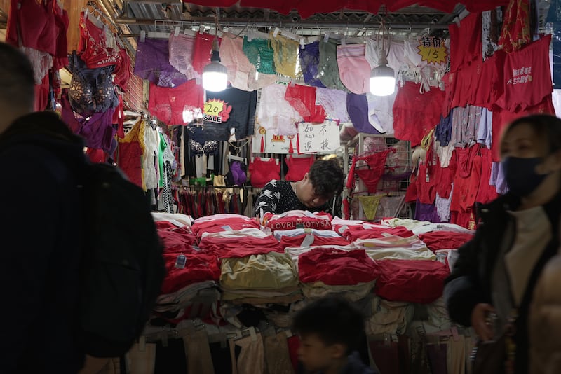 有檔主表示預計一兩個月後要結業。（衛斯攝）