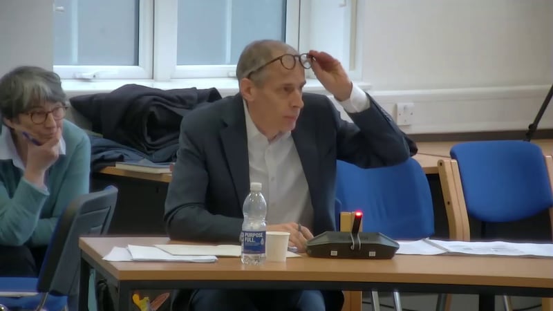 烏馬作供時指,施工過程將需要在多處進行爆破工作,但有信心不會影響落成百多年、現為II級表列建築的前皇家鑄幣廠外貌。